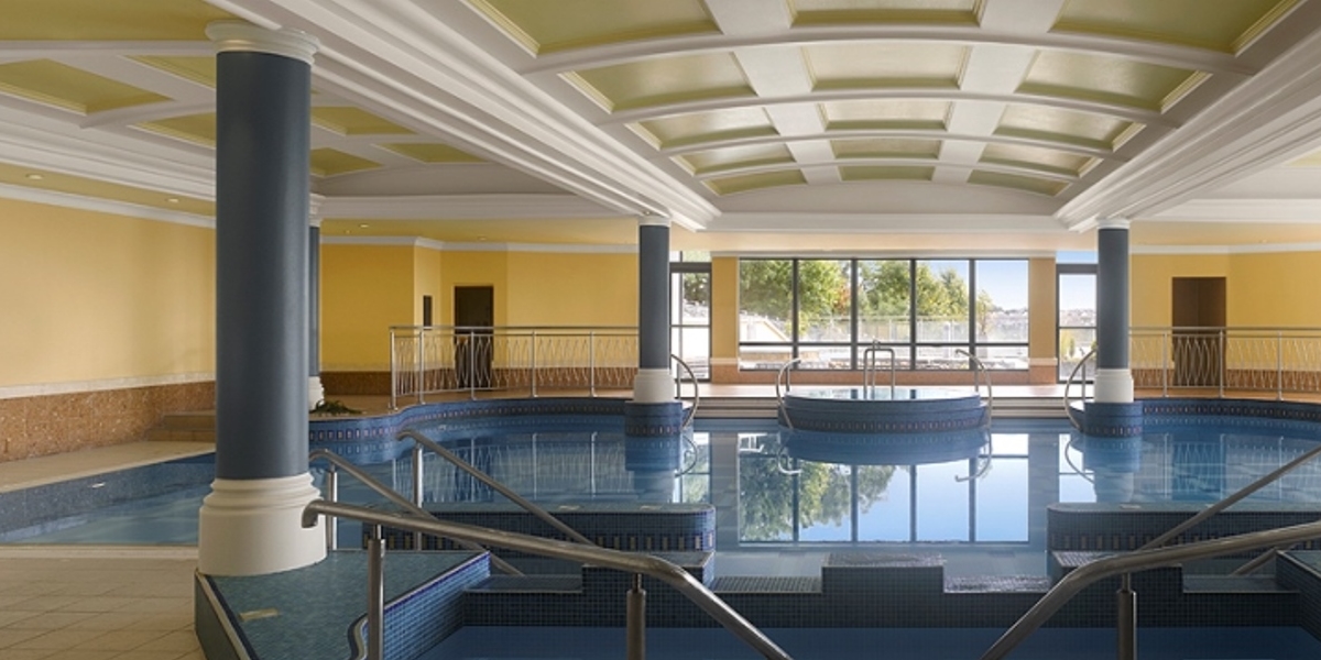 pool large