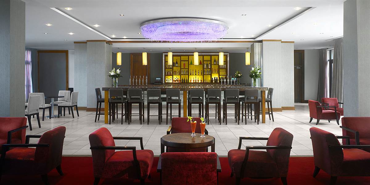 veranda lounge reception 1600x800